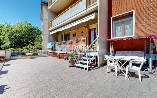 appartamento in vendita ad Alto Reno Terme in zona Porretta Terme