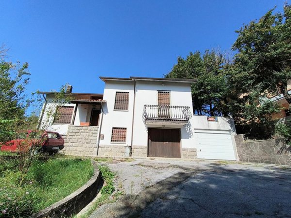 casa indipendente in vendita ad Alto Reno Terme in zona Porretta Terme
