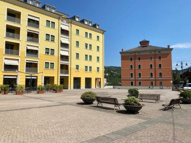negozio in vendita ad Alto Reno Terme in zona Porretta Terme