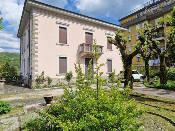 casa indipendente in vendita ad Alto Reno Terme in zona Porretta Terme