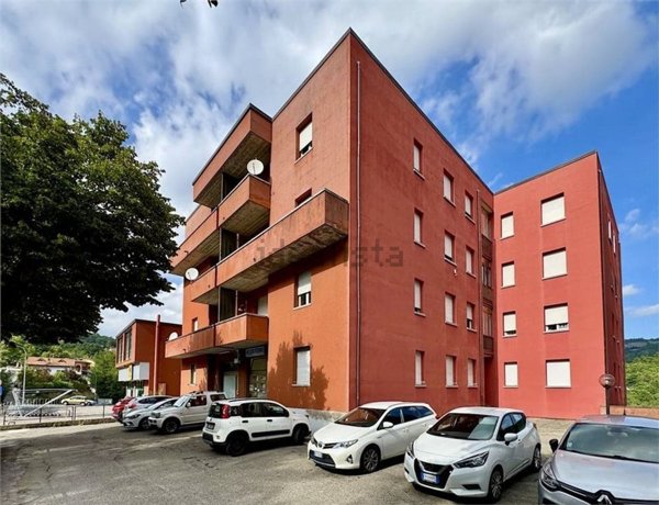 appartamento in vendita ad Alto Reno Terme in zona Porretta Terme