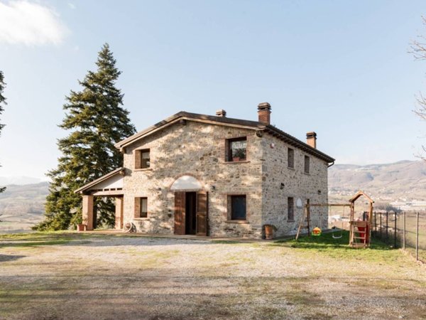 casa indipendente in vendita ad Alto Reno Terme in zona Porretta Terme