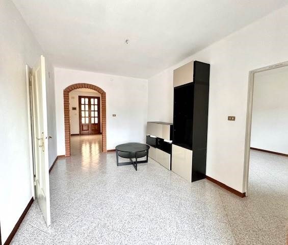 appartamento in vendita ad Alto Reno Terme in zona Porretta Terme