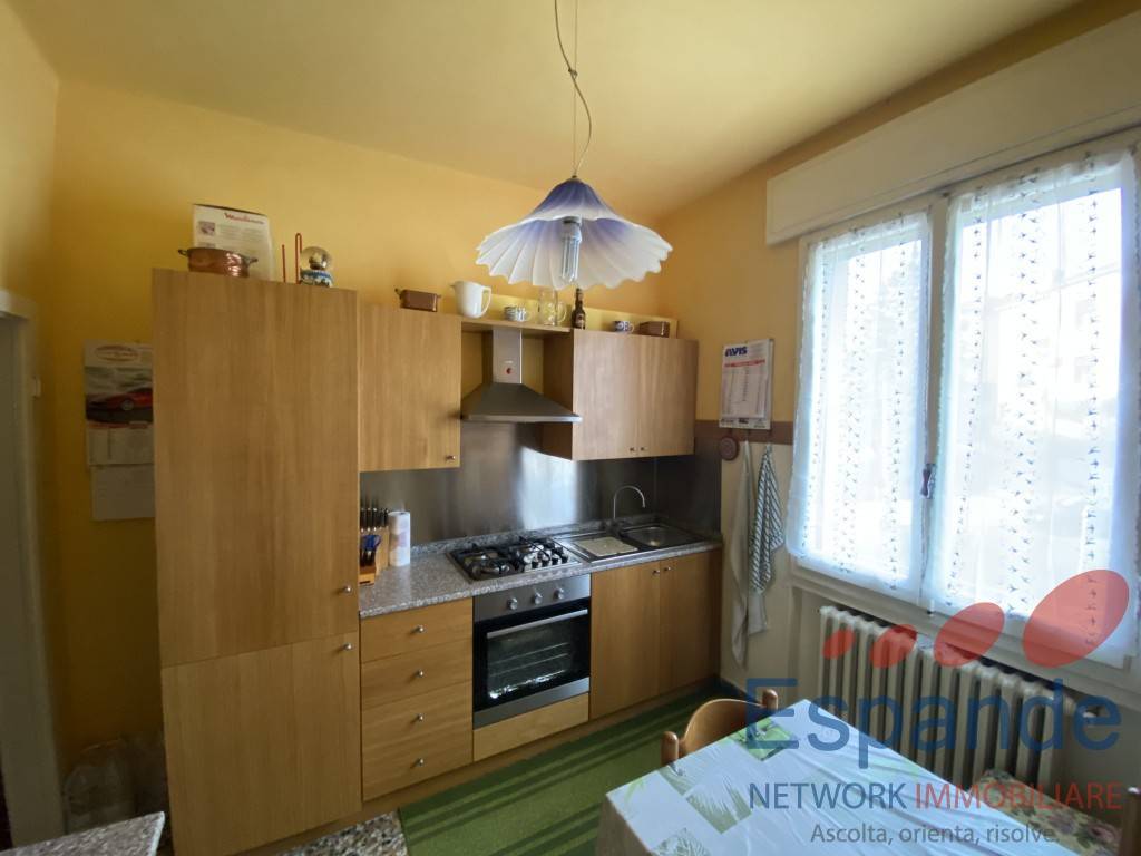 appartamento in vendita ad Alto Reno Terme in zona Porretta Terme