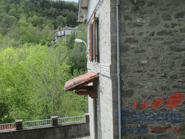 appartamento in vendita ad Alto Reno Terme in zona Granaglione