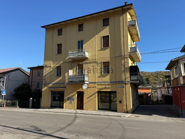 appartamento in vendita ad Alto Reno Terme in zona Ponte della Venturina