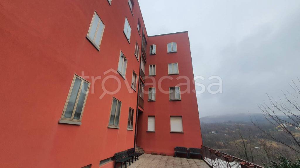 appartamento in vendita ad Alto Reno Terme