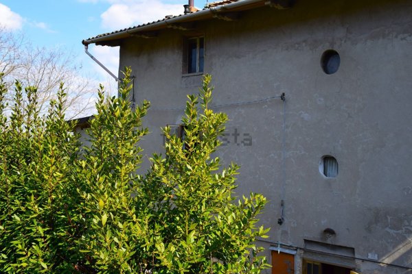 appartamento in vendita ad Alto Reno Terme in zona Porretta Terme