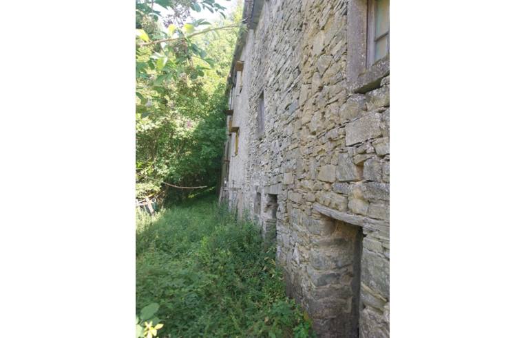 casa indipendente in vendita ad Alto Reno Terme