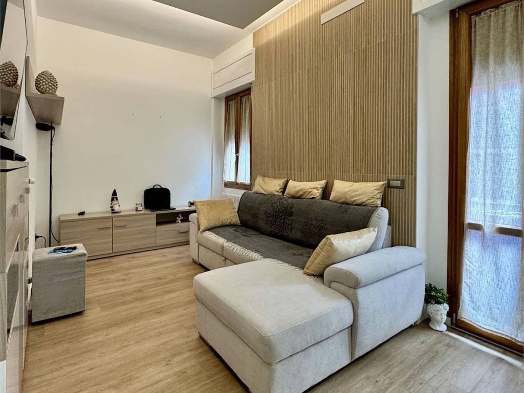 appartamento in vendita ad Alto Reno Terme in zona Ponte della Venturina