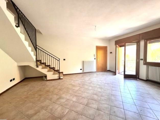 appartamento in vendita ad Alto Reno Terme in zona Ponte della Venturina