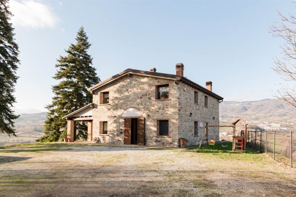casa indipendente in vendita ad Alto Reno Terme in zona Porretta Terme