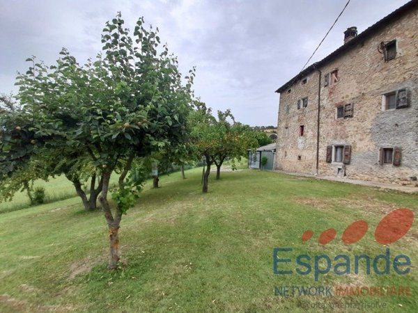 casa indipendente in vendita ad Alto Reno Terme