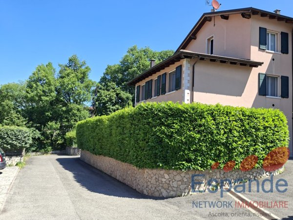 appartamento in vendita ad Alto Reno Terme in zona Porretta Terme