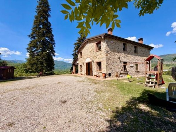 casa indipendente in vendita ad Alto Reno Terme in zona Porretta Terme