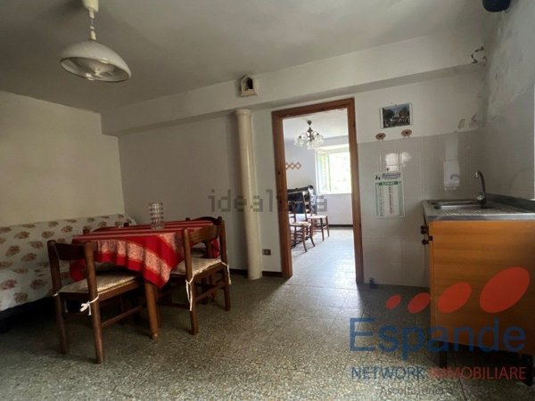 casa indipendente in vendita ad Alto Reno Terme in zona Porretta Terme