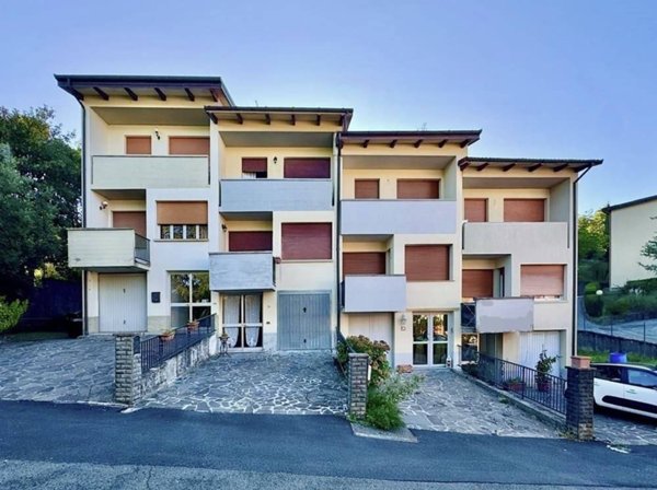 casa indipendente in vendita ad Alto Reno Terme in zona Porretta Terme