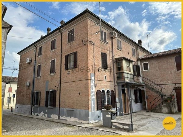 appartamento in vendita ad Argenta in zona San Nicolò