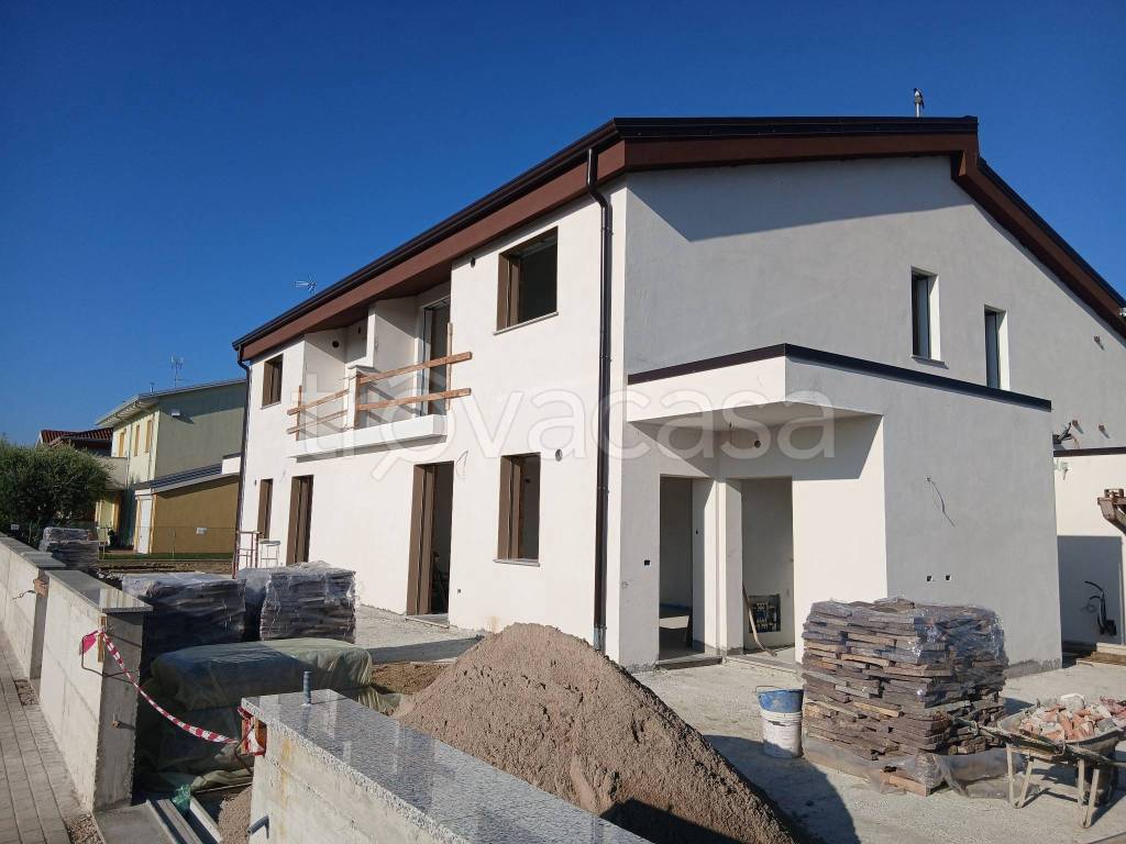 casa indipendente in vendita ad Argenta