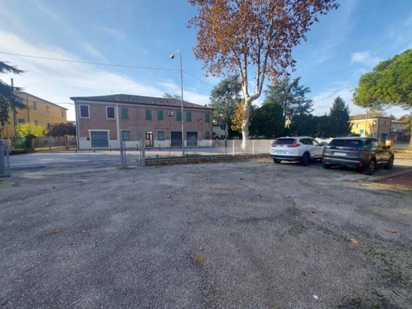casa indipendente in vendita ad Argenta in zona San Nicolò