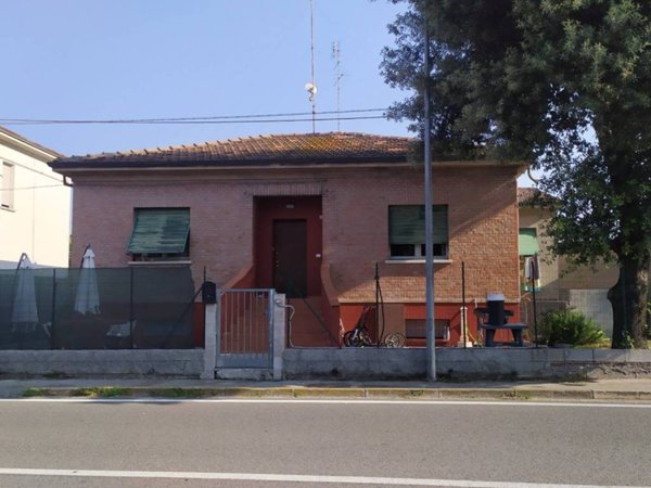 appartamento in vendita ad Argenta in zona San Biagio