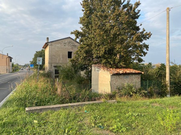 casa indipendente in vendita ad Argenta