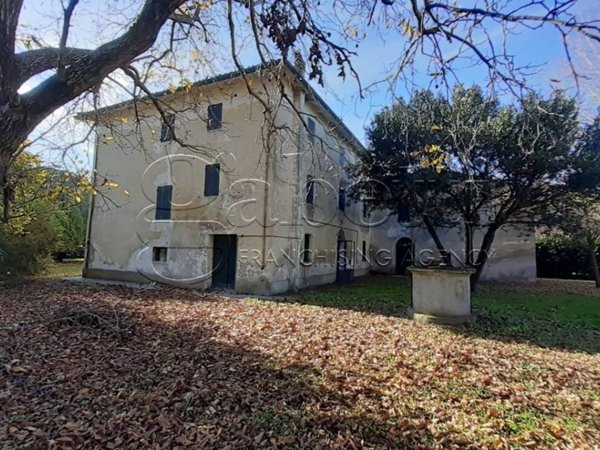 casa indipendente in vendita ad Argenta in zona Santa Maria Codifiume