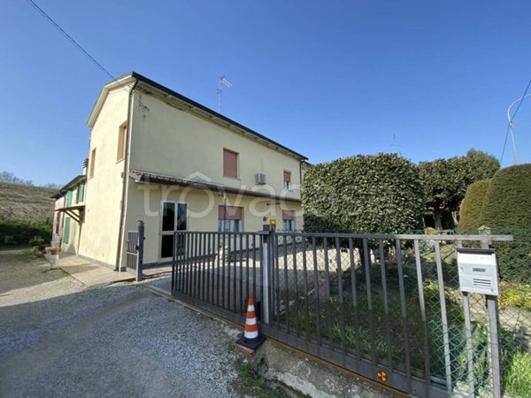 casa indipendente in vendita ad Argenta in zona San Biagio