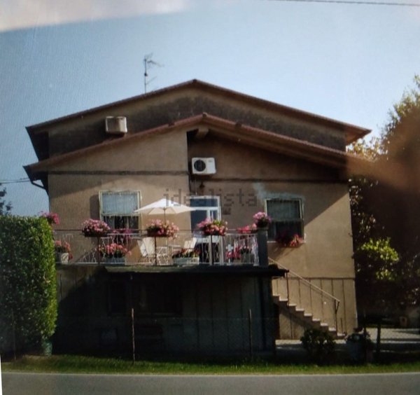 casa indipendente in vendita ad Argenta in zona Molino di Filo