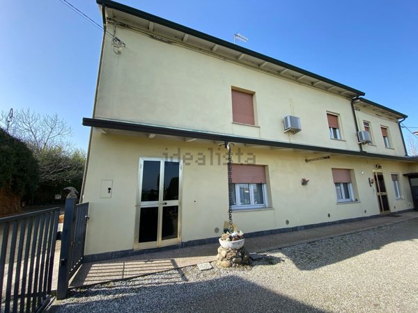 appartamento in vendita ad Argenta in zona San Biagio
