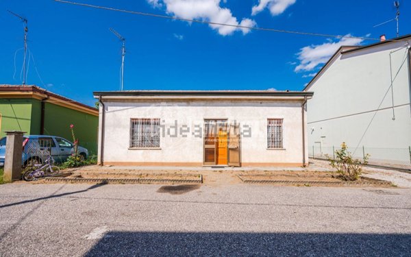 quadrivano in vendita ad Argenta in zona Bando