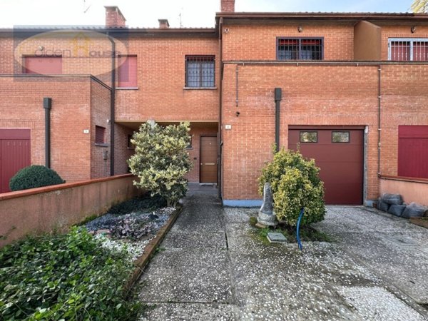 casa indipendente in vendita ad Argenta in zona Santa Maria Codifiume