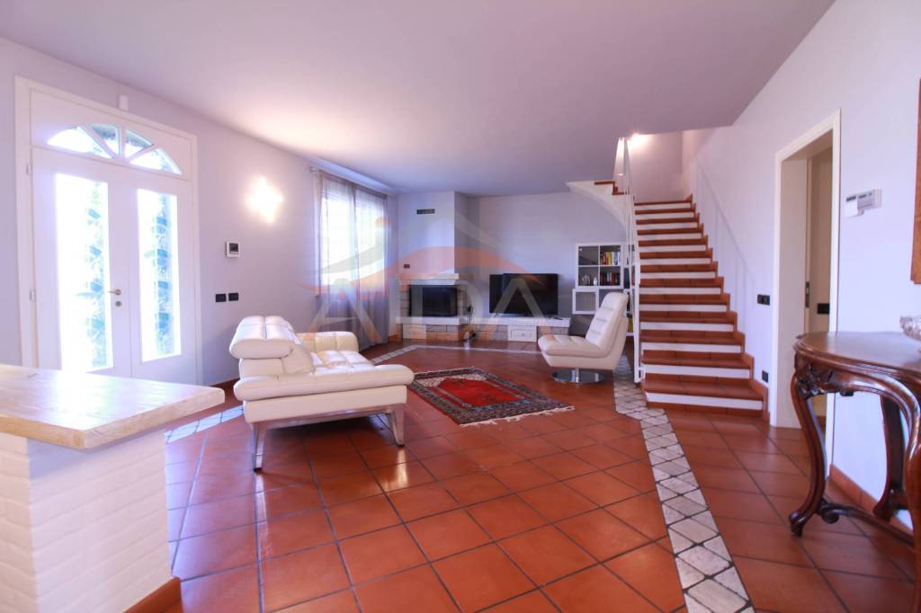 casa indipendente in vendita ad Argenta in zona Case Selvatiche