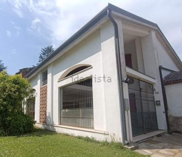 casa indipendente in vendita ad Argenta in zona Boccaleone