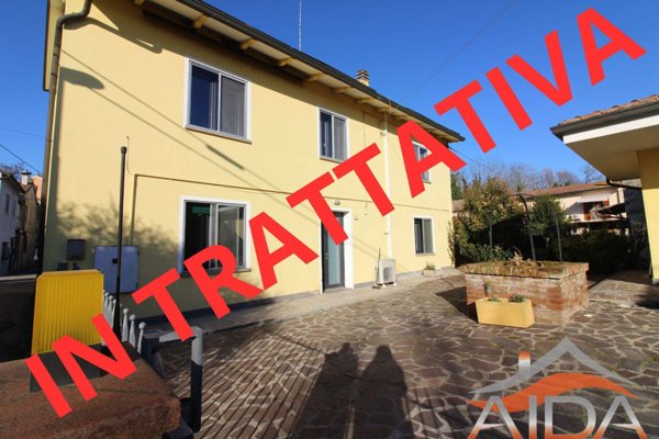 casa indipendente in vendita ad Argenta