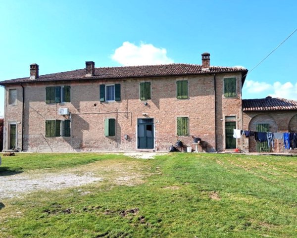casa indipendente in vendita ad Argenta in zona Consandolo