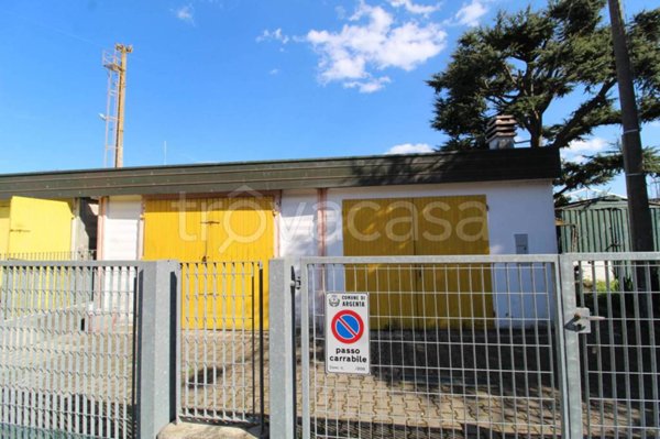 locale commerciale in vendita ad Argenta in zona Anita