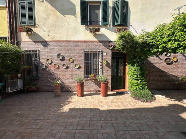 casa indipendente in vendita ad Argenta in zona San Nicolò