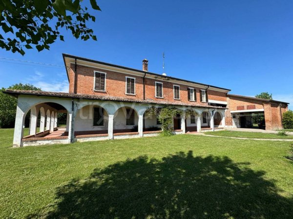 casa indipendente in vendita ad Argenta