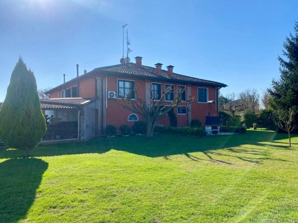 casa indipendente in vendita ad Argenta in zona Santa Maria Codifiume