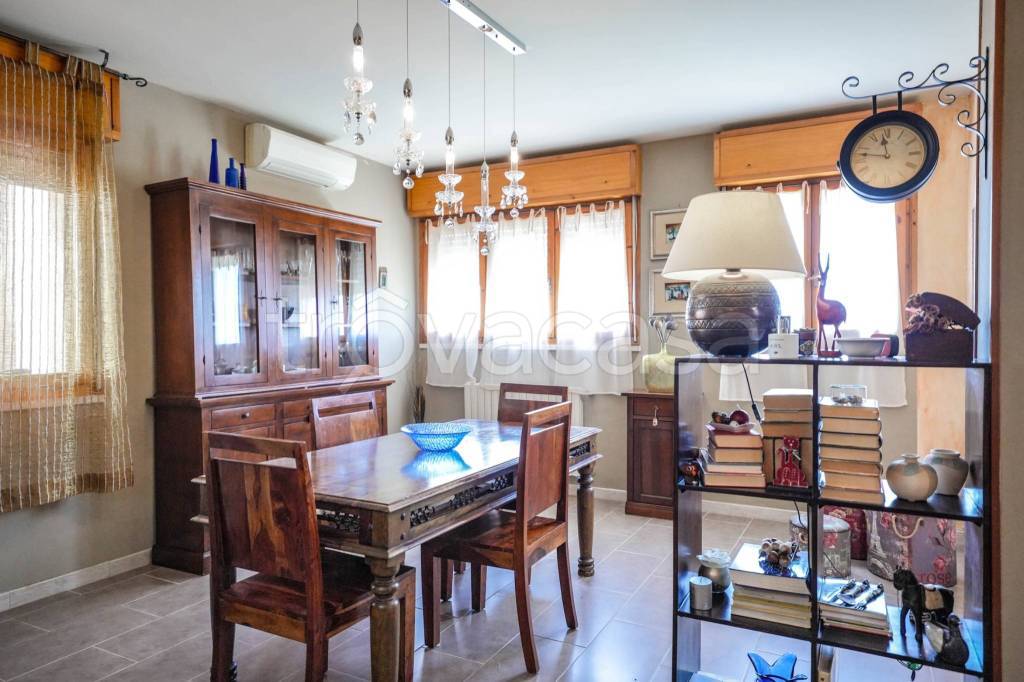 appartamento in vendita ad Argenta in zona Consandolo