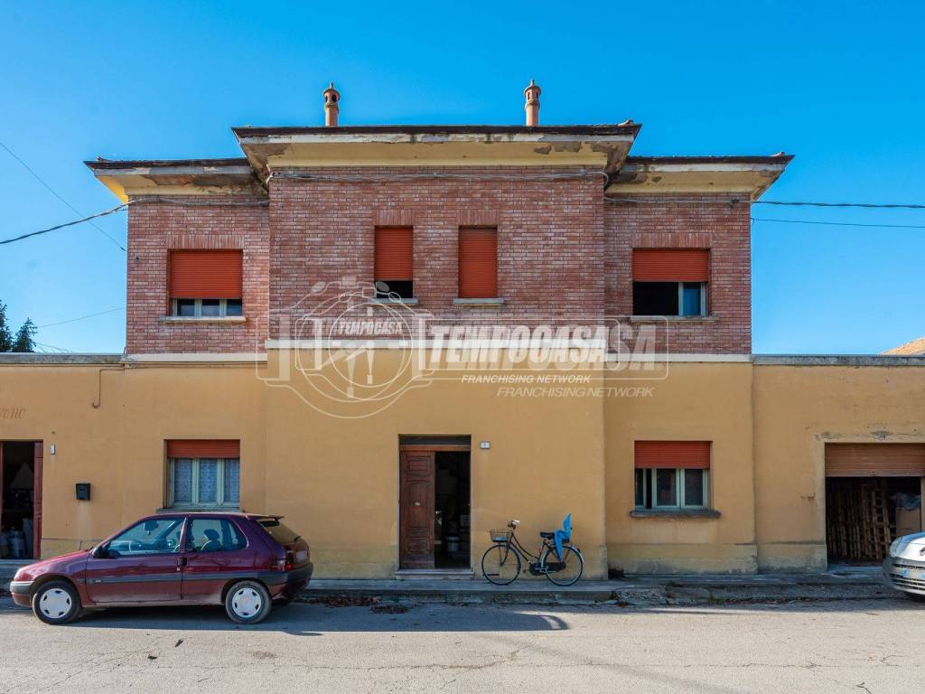 casa indipendente in vendita ad Argenta in zona Bando