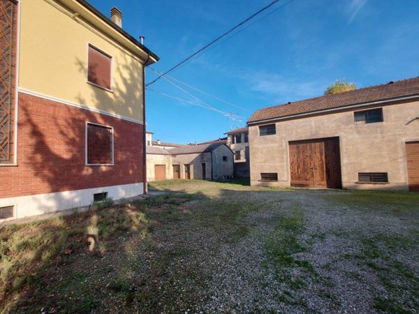 casa indipendente in vendita ad Argenta in zona San Nicolò