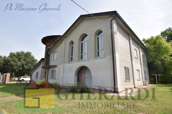 casa indipendente in vendita ad Argenta in zona Benvignante