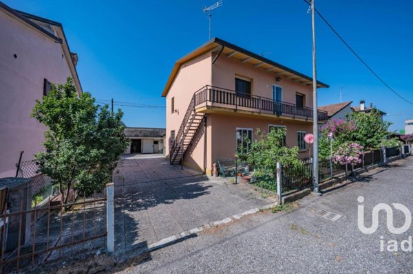 casa indipendente in vendita ad Argenta in zona Consandolo