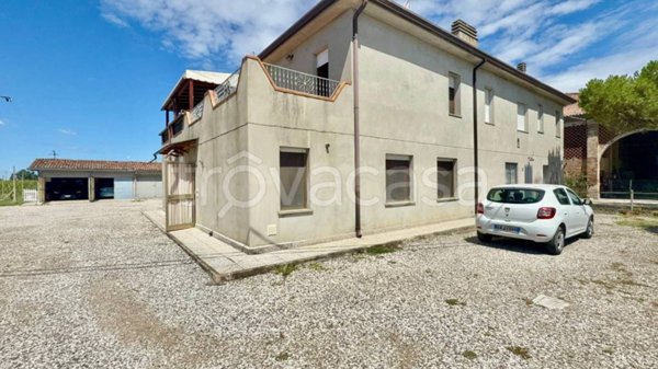 casa indipendente in vendita ad Argenta in zona Consandolo