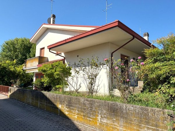 casa indipendente in vendita ad Argenta