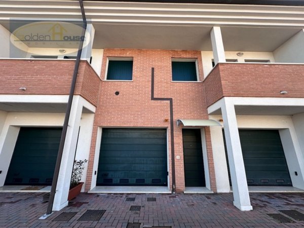 appartamento in vendita ad Argenta in zona Santa Maria Codifiume