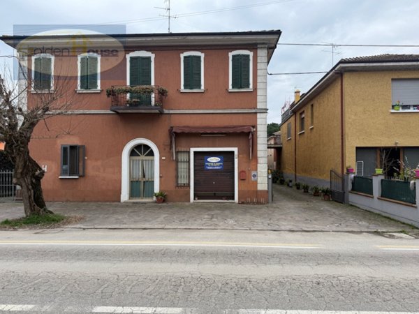 casa indipendente in vendita ad Argenta in zona Santa Maria Codifiume