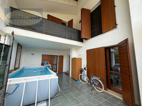 casa indipendente in vendita ad Argenta in zona Boccaleone
